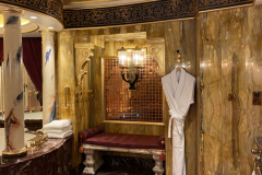 5CF39E42-B029-43CB-83BA-04DA118FA039